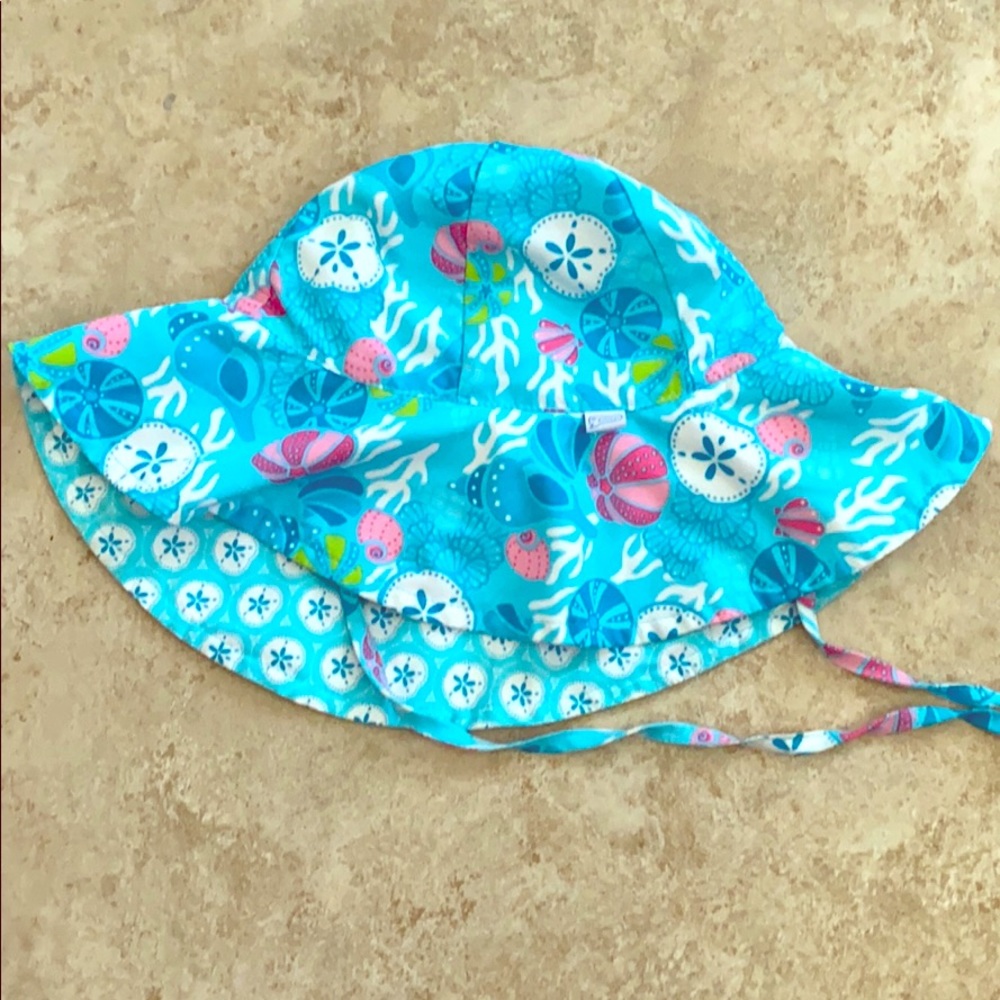 Girls reversible blue summer hat